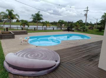 Casa · 327m² · 4 Quartos · 2 Vagas · Casa com 4 suítes Condomínio Santa Justina