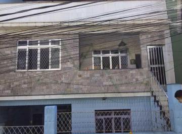 Casa · 97m² · 3 Quartos · Excelente casa de 3 quartos com 2 pavimentos 194m² Piedade