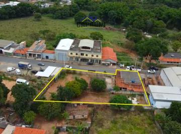 Terreno · 1270m² · 3 Quartos · Area com 1.270m² à venda, na Avenida Nossa Senhora de Fátima, 781, Carmópolis de Minas - MG.