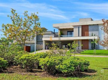 Casa · 300m² · 4 Quartos · 6 Vagas · Casa com 4 suites, Prado - Gravataí