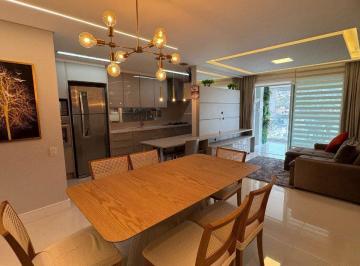Apartamento · 98m² · 2 Quartos · 1 Vaga · Apartamento de 2 suítes em Florianópolis