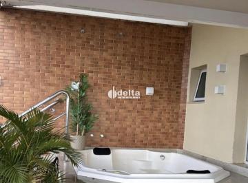 Apartamento · 228m² · 3 Quartos · 2 Vagas · Apartamento com 3 quartos sendo 1 suíte disponível para locação e venda no bairro Osvaldo Rezende em
