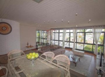 Casa · 334m² · 4 Quartos · 5 Vagas · Casa à venda com 334m², 4 quartos e 5 vagas