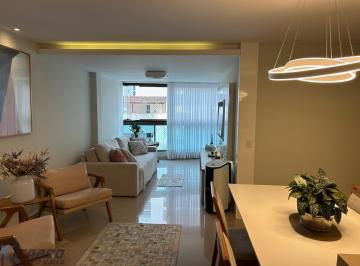 Foto 01 · Luxo, requinte e aconchego... "porteira fechada": a refinada mobília e o bom gosto na decoração são