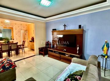 Casa · 231m² · 3 Quartos · 4 Vagas · Casa térrea, três suites e quatro vagas de garagem na Penha