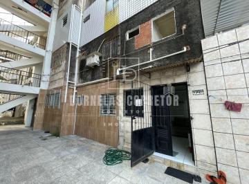 Casa · 2 Quartos · 1 Vaga · Imóvel no Curado IV com 2 quartos, quintal e ótima localização
