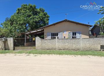 Casa · 264m² · 3 Quartos · 2 Vagas · Casa à venda no bairro Nova Fazenda - Laguna/SC