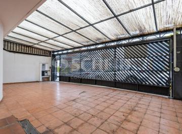 Comercial · 335m² · 3 Vagas · Casa Comercial á Venda no Parque Jabaquara com 350m², 3 vagas.
