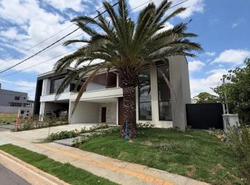 Casa · 179m² · 3 Quartos · 4 Vagas · Casa à venda no bairro Jardins Sevilha - Aparecida de Goiânia/GO