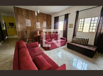 Casa · 301m² · 3 Quartos · 4 Vagas · Casa para Aluguel - Parque Industrial Paulista, 3 Quartos, 301 m² - Goiânia