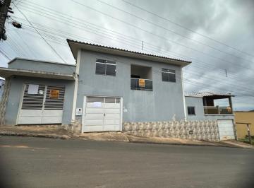 61d42493cdaea76effdb1ca576cced1e.jpg · Casa com 3 quartos para alugar em Nepomuceno, no bairro Centro