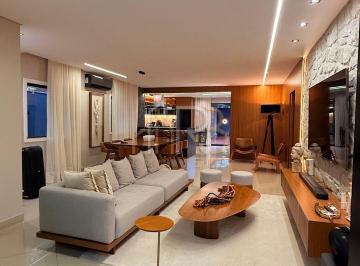 Casa · 450m² · 3 Quartos · 3 Vagas · Casa Alto Padrão inteligente.