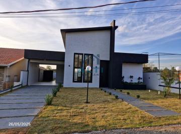 xbtio4u2ody1ogiyogflzta2_md · 🏡 Vende-se – Linda Casa no Condomínio Ninho Verde I – Quadra/SP