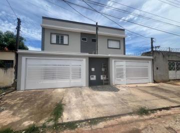 lr5whsq2nzkzzgi3ndrhoge3_md · Casa a Venda em Tatuí-Sp