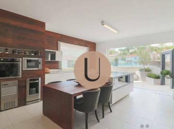 047c907ab185def28c41cd561dea5590db3cbe80 · Casa | Pacaembu | Alto Padrão | Exclusividade e lazer