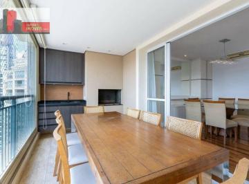 c8e604908a2f3ad1ac98673a844cece5dbe1bd26 · R. Dr. Paschoal Imperatriz, 114 - Vila Gertrudes, 168m², 3 suítes, 4 vagas, Cond. Privilège