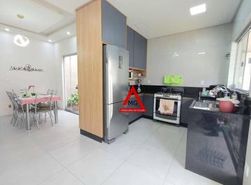f30e9e2b050191ca763ad92aba82eed543610667 · Excelente sobrado à venda com 4 quartos, sendo uma suíte com varanda no loteamento Jardim Eldorado e