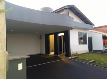 Casa de 3 quartos, Pirassununga · Casa de 3 quartos em condomínio fechado