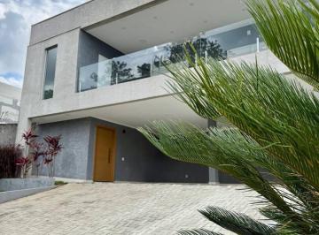 Casa · 376m² · 4 Quartos · 6 Vagas · Casa de Alto Padrão com 4 Suítes – Jardim do Lago, Atibaia/SP