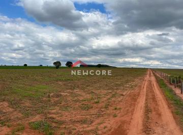 Rural · 1000m² · 3 Quartos · Sítio em Santa Cruz do Rio Pardo - Centro - Santa Cruz do Rio Pardo/SP