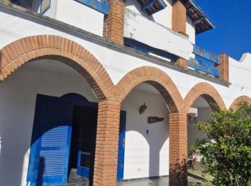 202511051346314841.jpg · Casa para Venda em Itanhaém, Centro, 3 dormitórios, 3 suítes, 6 banheiros, 4 vagas