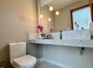 Casa · 221m² · 3 Quartos · 6 Vagas · Casa com 3 quartos à venda, 221 m² por R$ 1.450.000 - Portal do Aeroporto - Juiz de Fora/MG