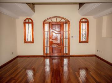 Casa · 357m² · 5 Quartos · 4 Vagas · Excelente casa e em baixo uma loja no Cascatinha POR R$ 990.000,00
