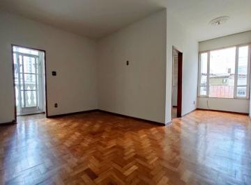 Apartamento · 90m² · 3 Quartos · Apartamento espaçoso de 3 quartos em uma localização imbatível!