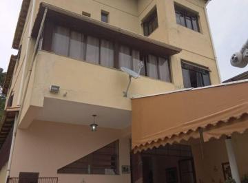 Casa · 264m² · 5 Quartos · 5 Vagas · Casa com 5 quartos à venda, 264 m² por R$ 900.000 - Nova Califórnia - Juiz de Fora/MG