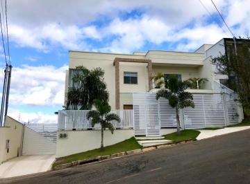 Casa · 332m² · 4 Quartos · 8 Vagas · Casa com 4 dormitórios à venda, 332 m² de R$ 1.950.000 por R$1.750.000 - Spinaville - Juiz de Fora/M