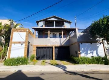 Casa · 292m² · 4 Quartos · 2 Vagas · Casa à venda no São Lucas com um belo espaço gourmet