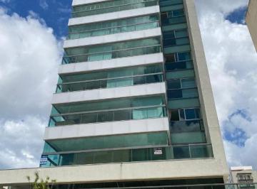 Apartamento · 253m² · 4 Quartos · 4 Vagas · Apartamento com 4 quartos à venda, 253 m² por R$ 2.600.000 - Santa Helena - Juiz de Fora/MG