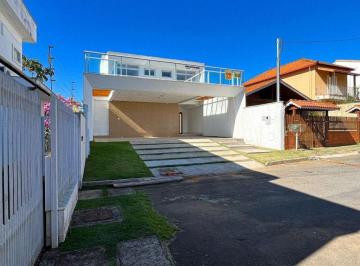 Casa · 350m² · 3 Quartos · 4 Vagas · Casa 3 quartos - São Pedro