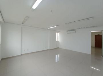 Comercial · 73m² · 1 Vaga · Sala, 73m² - venda por R$ 590.000 ou aluguel por R$ 3.500/mês - Centro - Juiz de Fora/MG