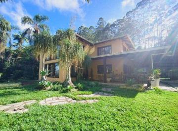 Casa · 600m² · 4 Quartos · 10 Vagas · Chácara com Lazer Completo - Juiz de Fora