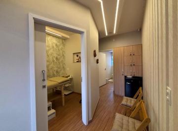 Comercial · 54m² · Excelente sala comercial disponível para locação no tradicional Edifício São Lucas.