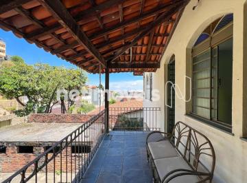 Casa · 325m² · 5 Quartos · 4 Vagas · Compre casa, 5 Quartos, que aceita financiamento bancário no São Cristovão e Aparecida