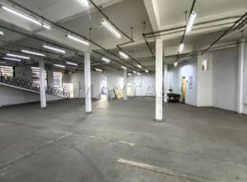Comercial · 423m² · 4 Vagas · Salão comercial disponível para locação, de 423 m², com 2 banheiros e 6 vagas, no Imirim.