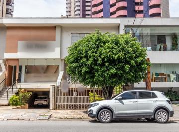 Comercial · 207m² · 1 Vaga · Casa comercial na Rua Professor João de Oliveira Torres, N. 338 • 207 m²