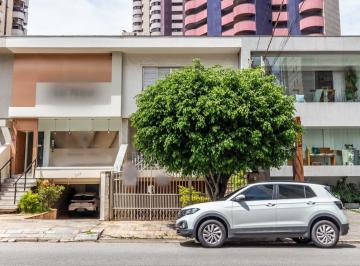 Comercial · 207m² · 1 Vaga · Casa comercial na Rua Professor João de Oliveira Torres, N. 338 • 207 m²