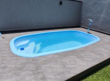 Z32dkkTXB6nl8BX5St37m15B2ClgqywRgRFktZ0c.jpg · Linda Casa Nova com Piscina e Pé Direito Duplo – Alto Padrão!