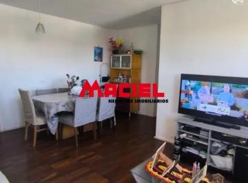 Apartamento · 80m² · 2 Quartos · 1 Vaga · Apto no centro, frente ao Banhado com 80m² de area util, andar alto