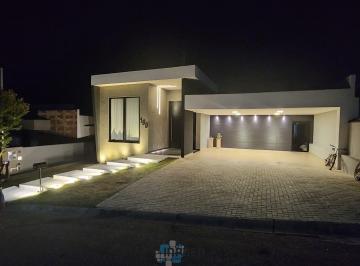 Casa de 3 quartos, Bragança Paulista · Casa Alto Padrão em Condomínio Terras de Santa Cruz, Bragança Paulista/SP