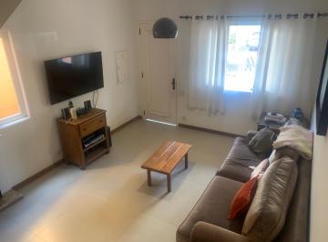 Casa de 3 quartos, São Paulo · Linda casa em condomínio km15 Raposo Tavares 3 dorms suite 2 vagas