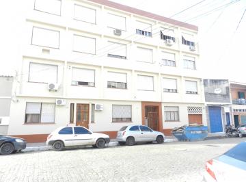 Apartamento de 2 quartos, Pelotas · Apartamento 02 dormitórios na rua Andrade Neves