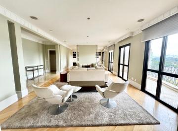 Apartamento de 4 quartos, São Paulo · Moema Pássaros  313m2  4 Suítes  6 Vagas 
