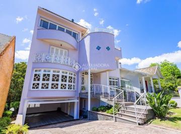 Casa · 398m² · 4 Quartos · 4 Vagas · Incrível casa em condomínio no bairro Agronomia