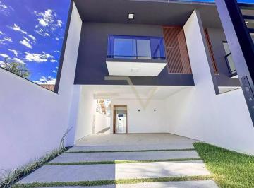 Casa · 136m² · 3 Quartos · 2 Vagas · Sobrado a Passos da Praia 3 dormitórios no Itacolomi