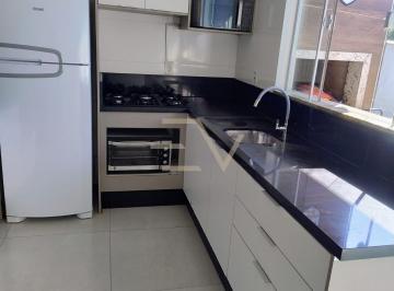 Casa · 62m² · 2 Quartos · 1 Vaga · Casa com Ótima Oportunidade
