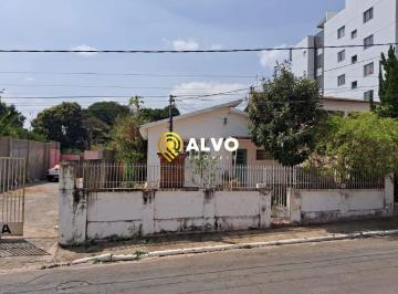 Casa · 139m² · 4 Quartos · Casa à venda no Centro de Lagoa Santa (MG) – Residencial/Comercial, aceita financiamento